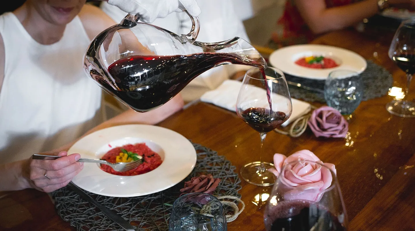 AGAPE ROSE Food service