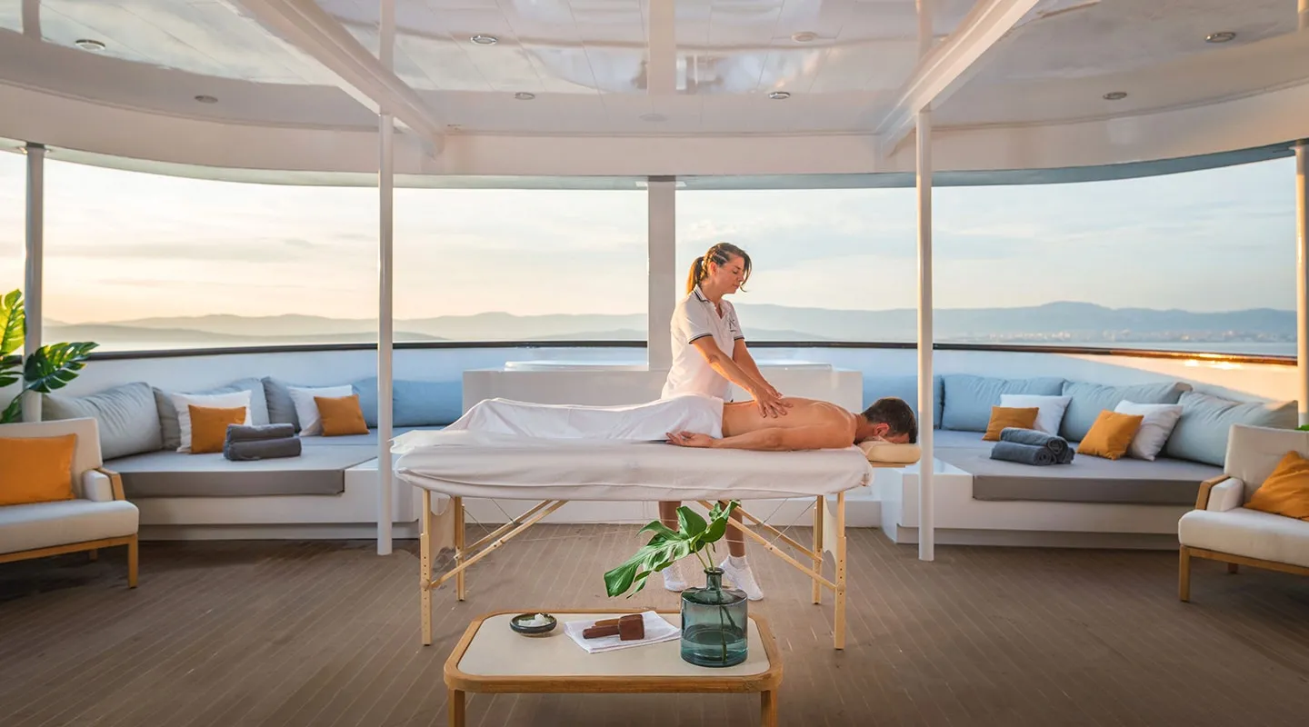 AGAPE ROSE Massage