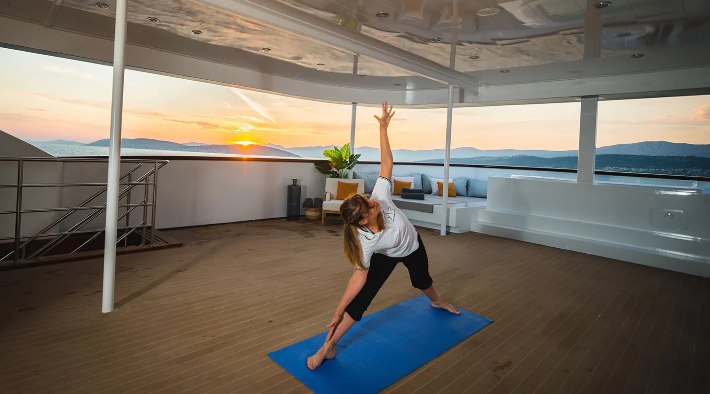 AGAPE ROSE Yoga