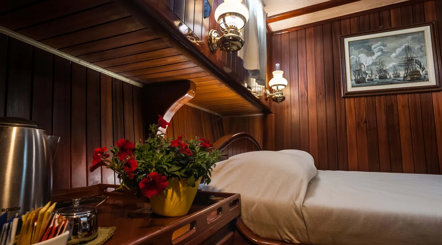 ANGELIQUE Double cabin
