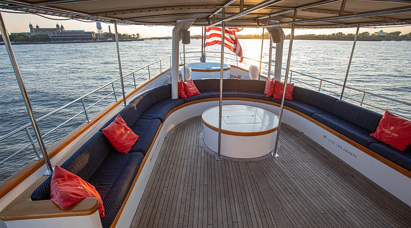 ARABELLA Aft deck