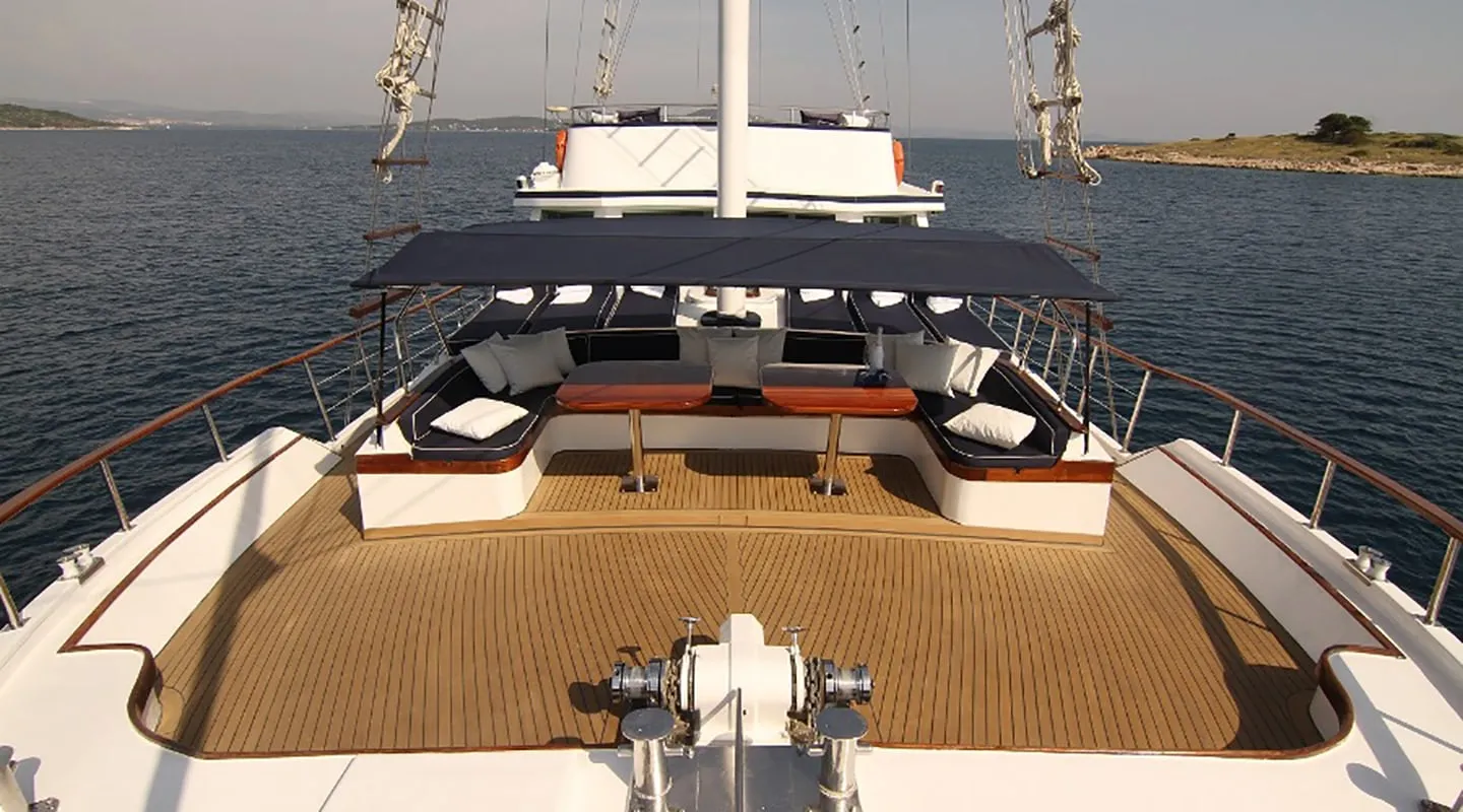 AURUM Sun deck