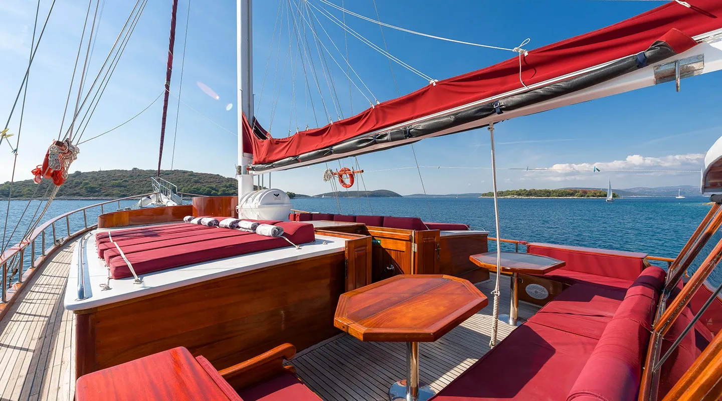 CROATIA Sun deck