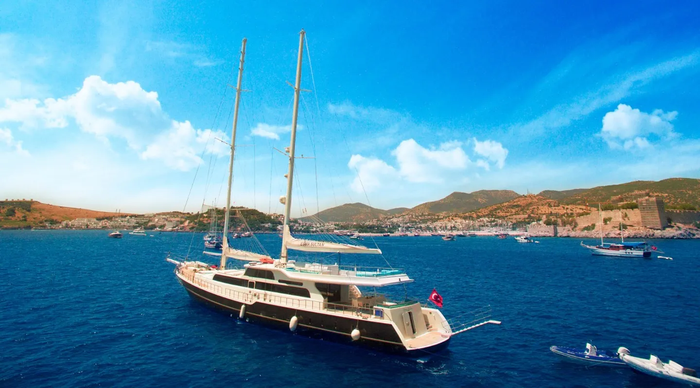 ESMA SULTAN Anchored