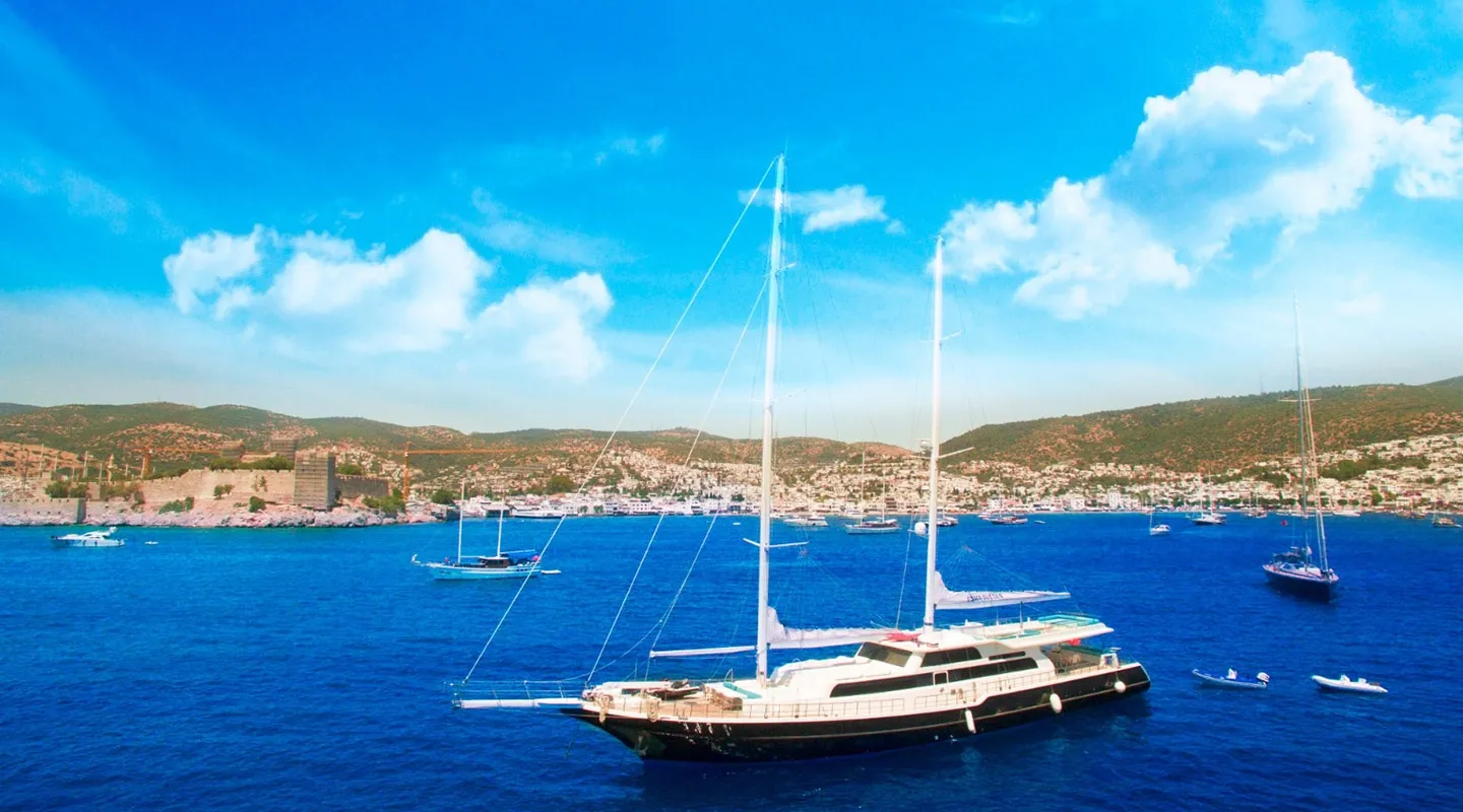 ESMA SULTAN Anchored