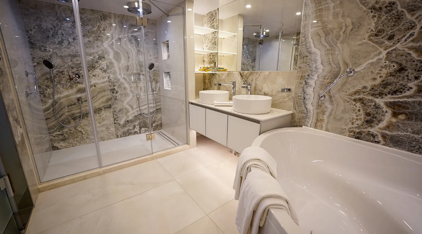 FREEDOM Bathroom