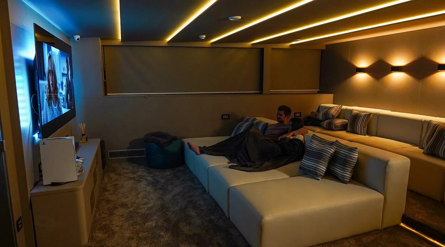 FREEDOM Cinema room