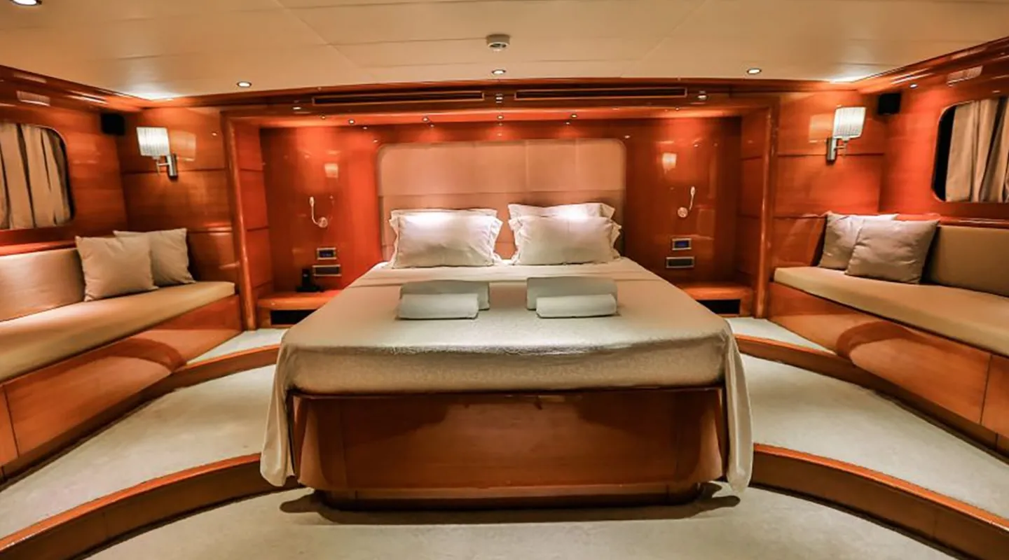GUL MARIA Master cabin