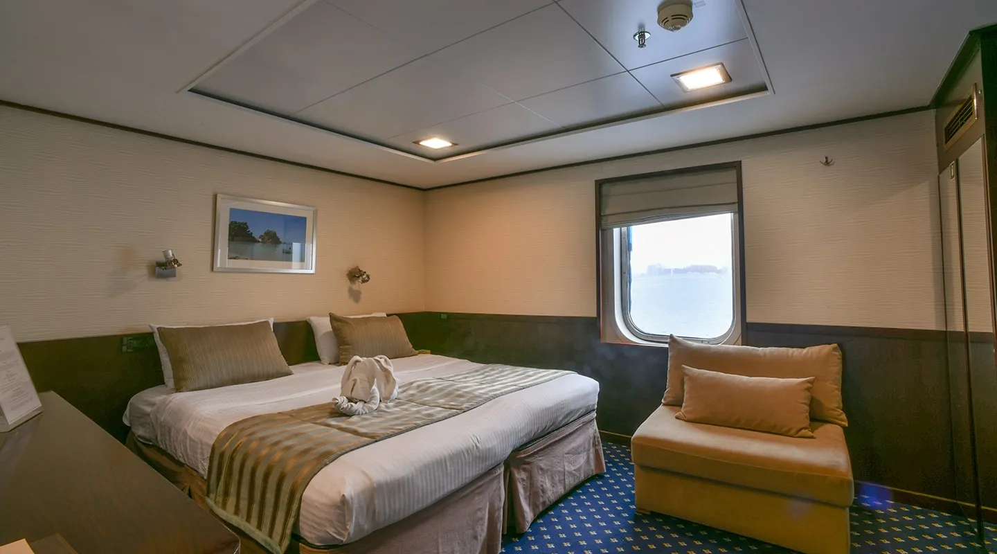 HARMONY V Double cabin