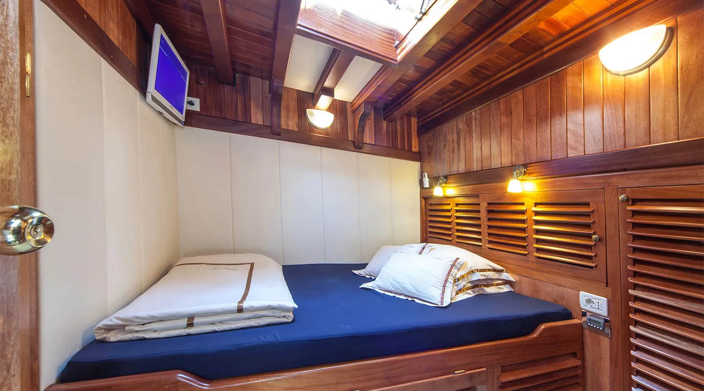 LIBRA Double cabin