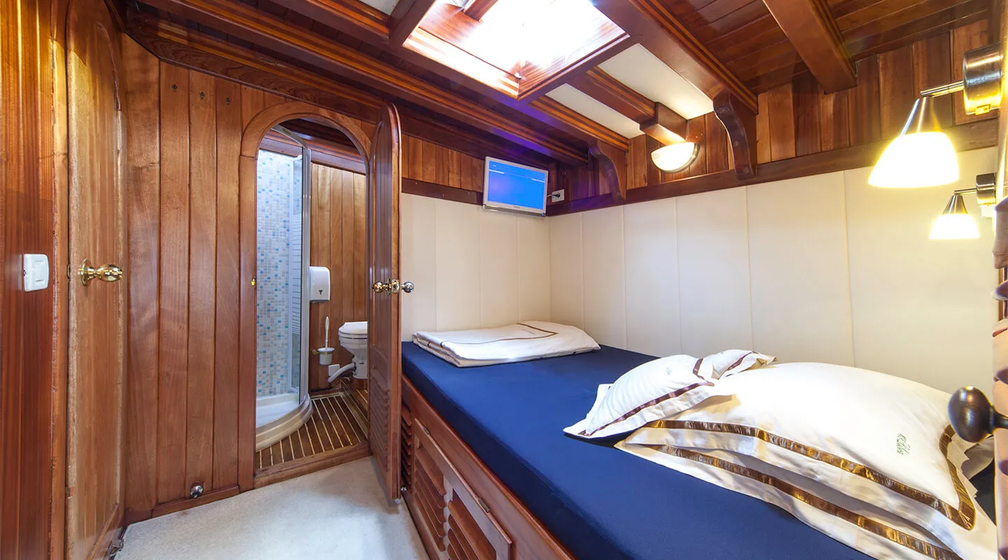 LIBRA Double cabin