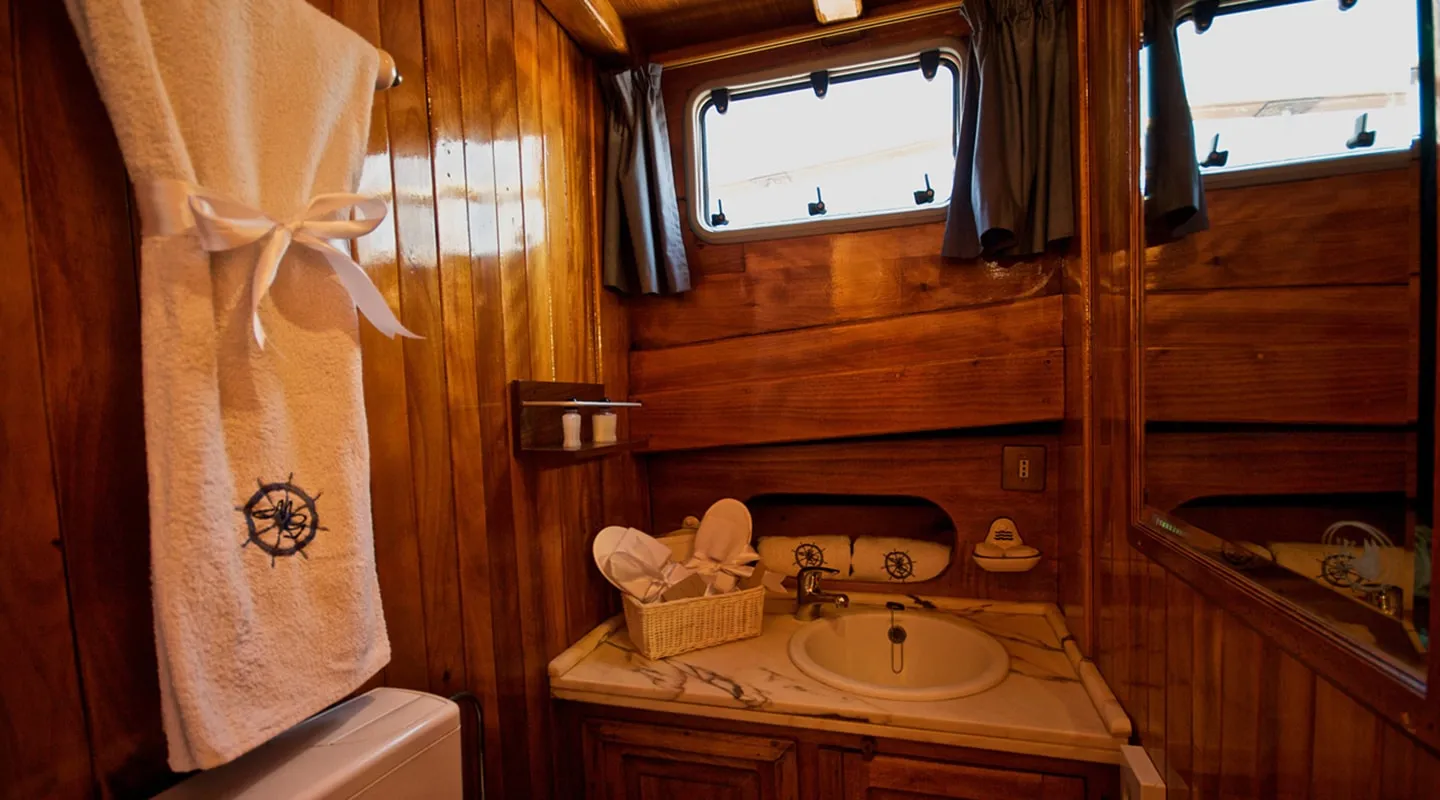 MARIA GIOVANNA Bathroom