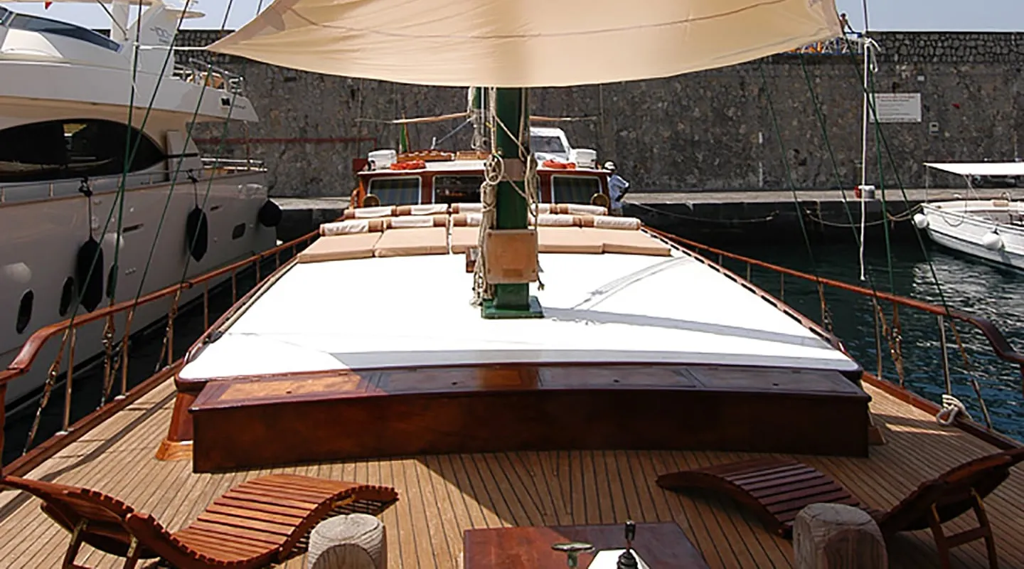 MARIA GIOVANNA Sun deck