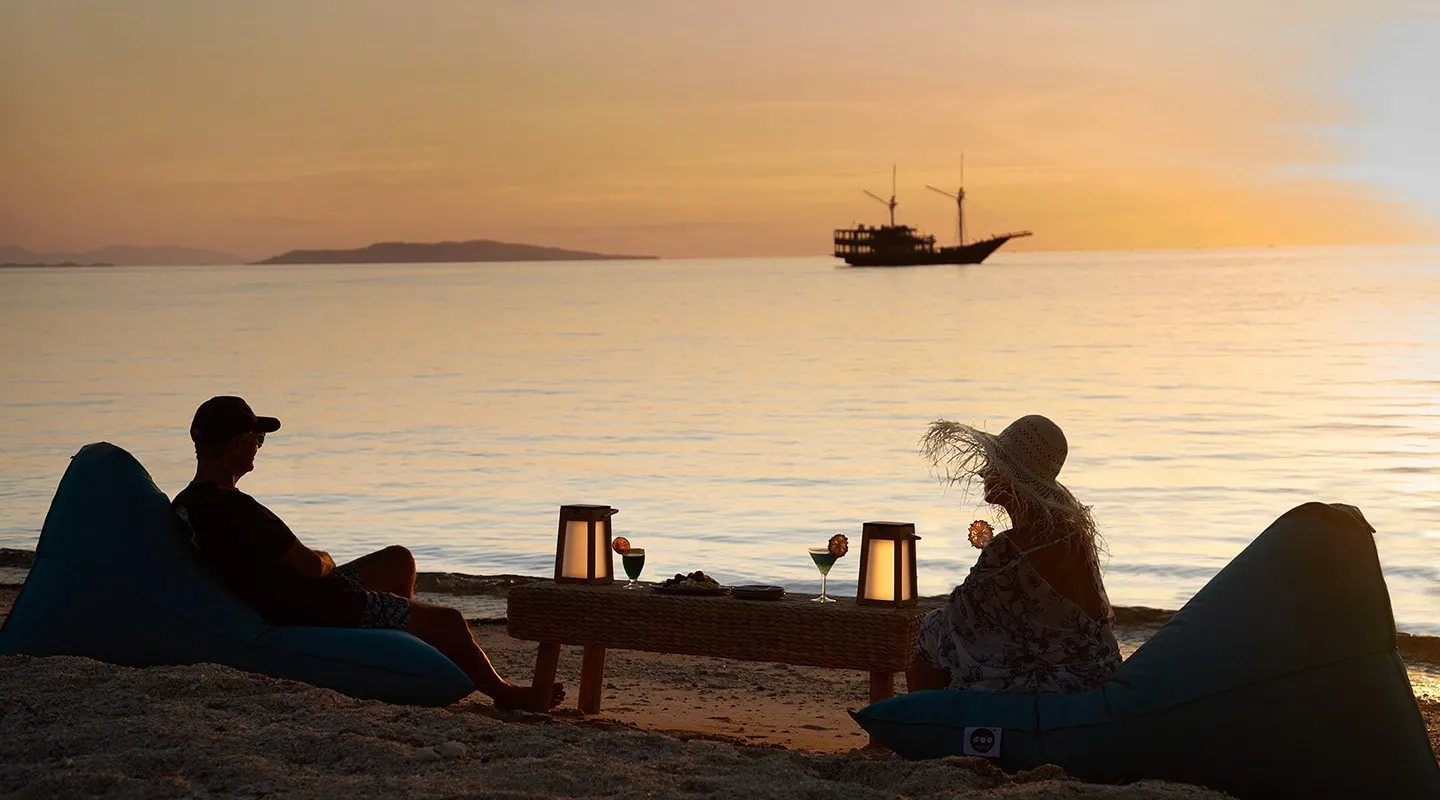 ORACLE Beach picnic