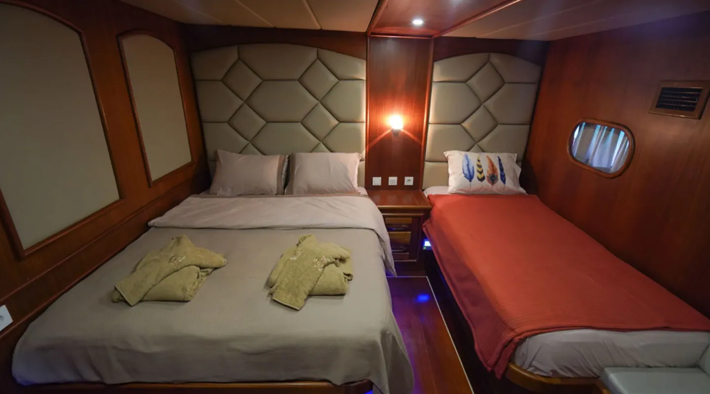 PRENSES ESILA Twin cabin