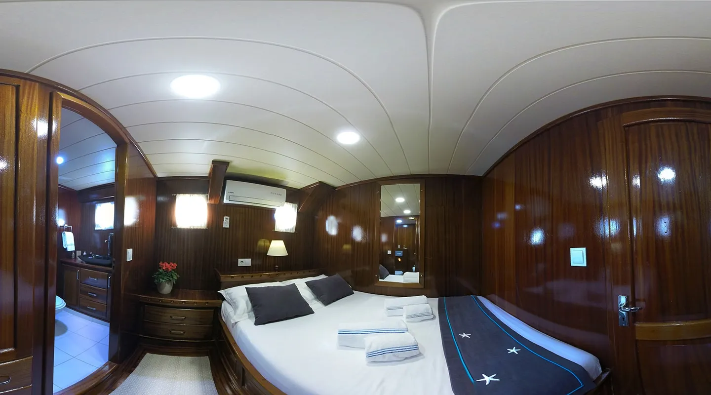 VICTORIA Double cabin