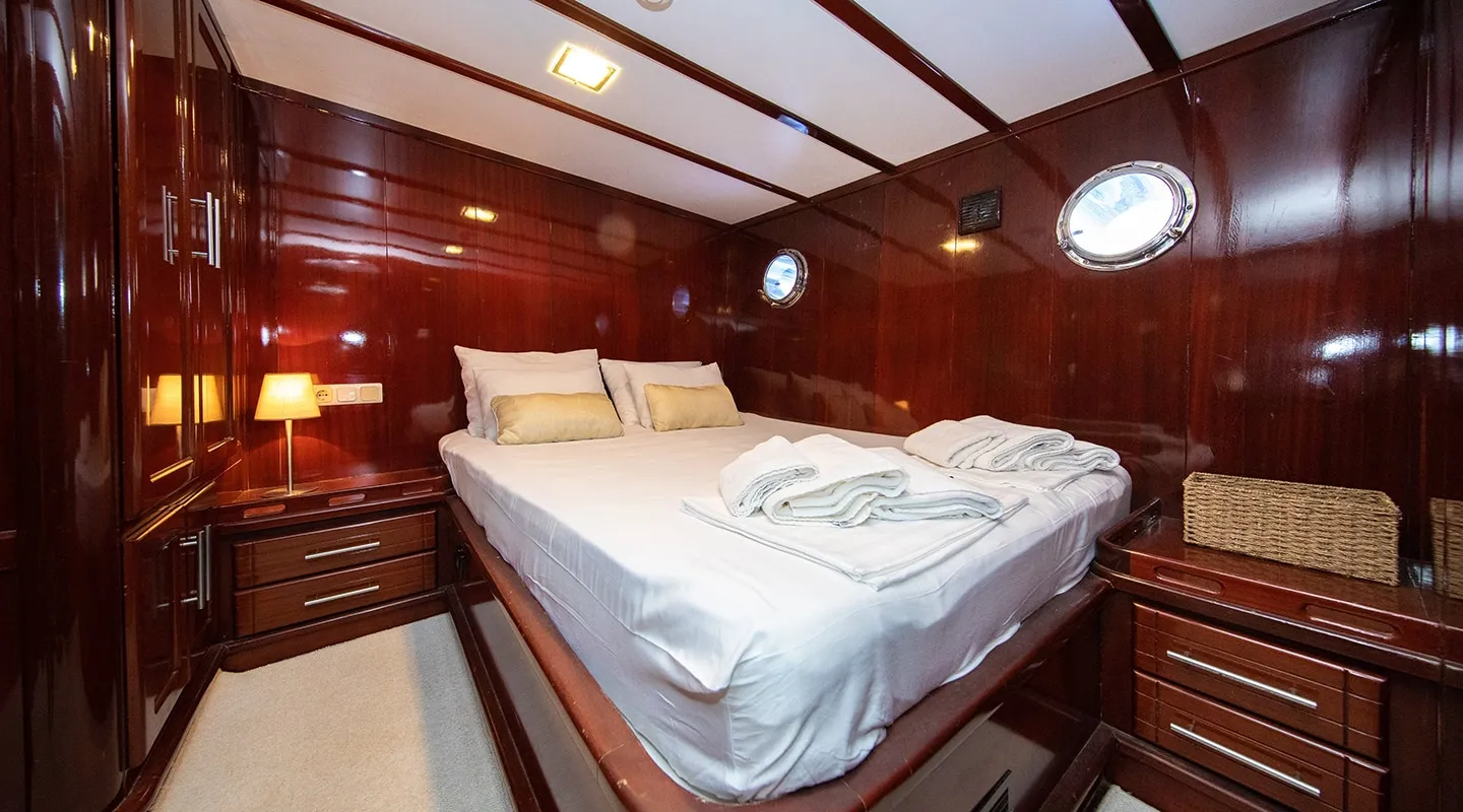 VIVERE Double cabin