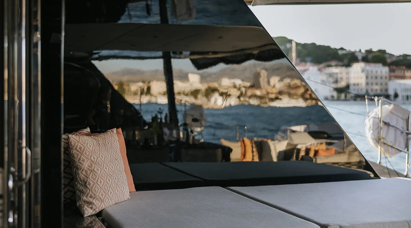 AHALYA Aft deck