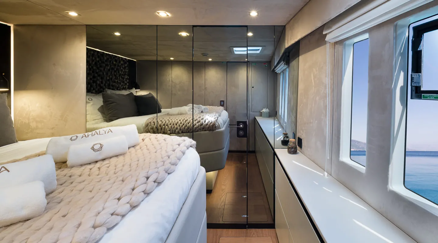 AHALYA Double cabin
