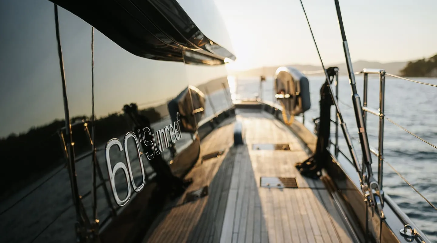 AHALYA Side deck