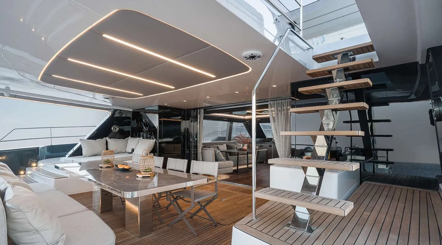 ALTEYA Aft deck