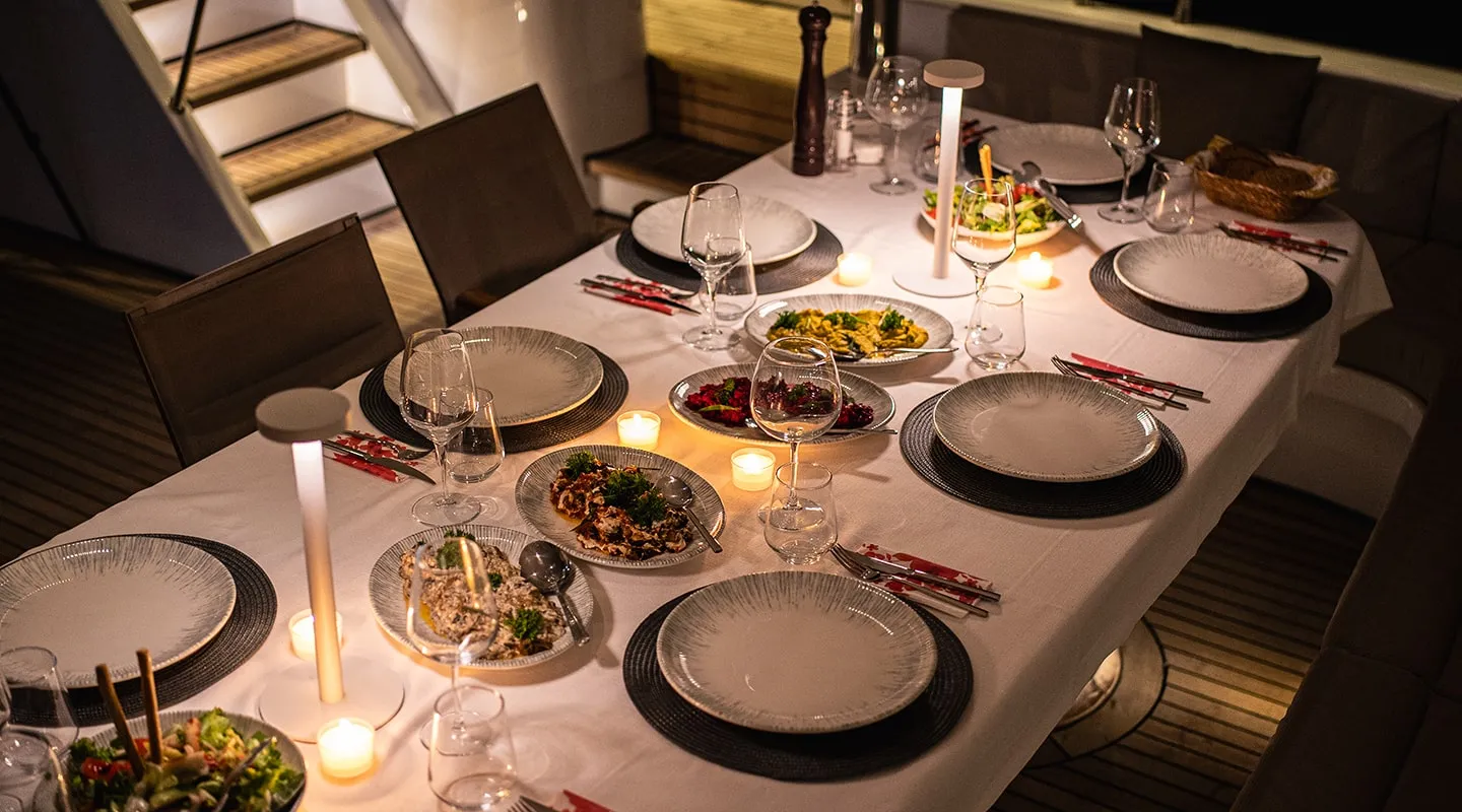 ANGELO III Table decoration