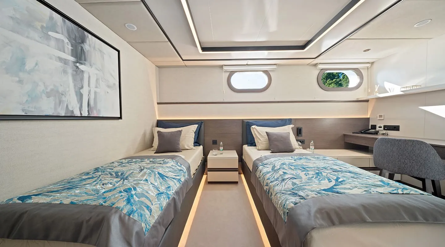 ANIMA MARIS Convertible cabin