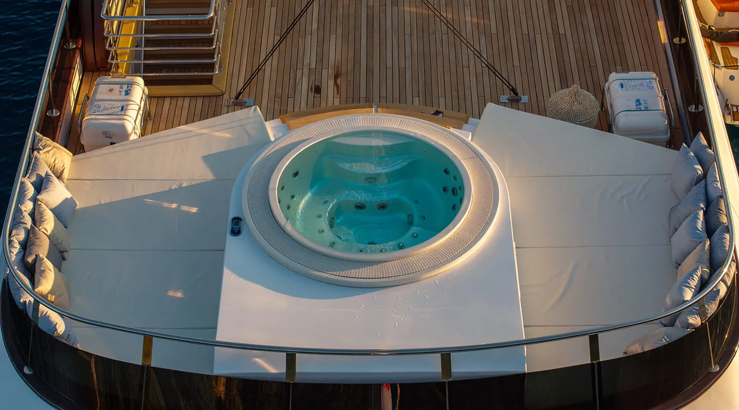 ANIMA MARIS Jacuzzi