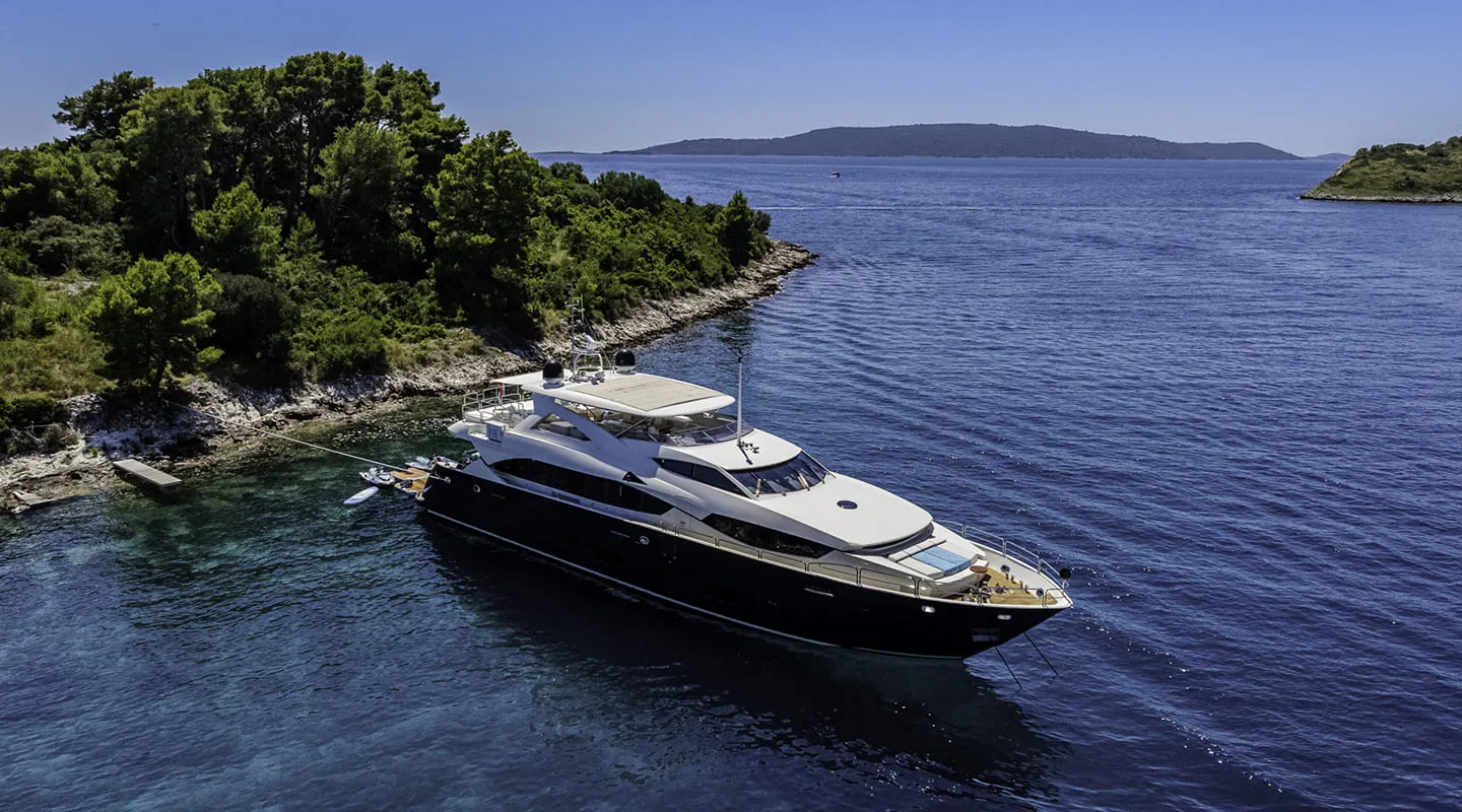 ARAGO Anchored