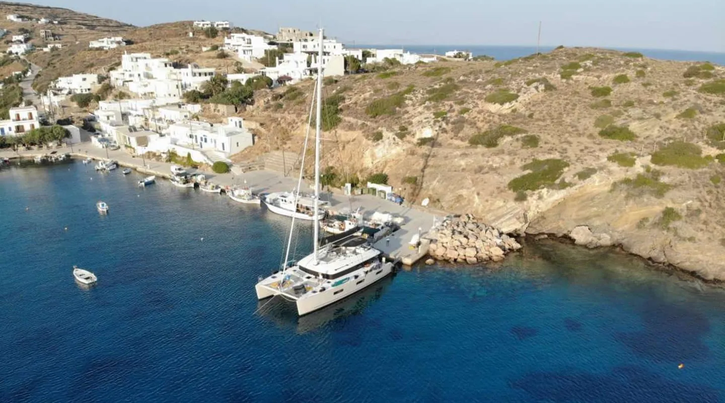 ATLANTIS In port