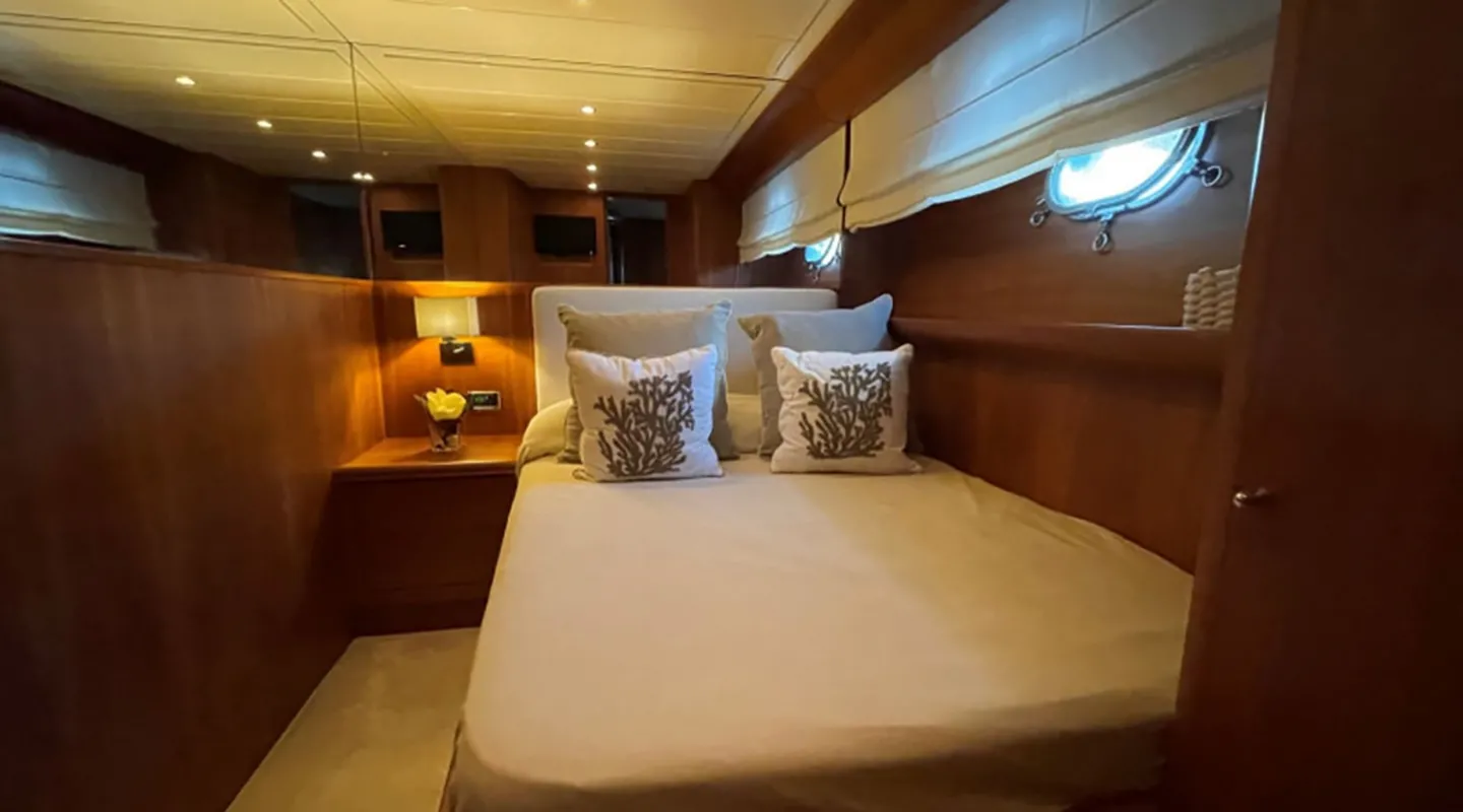 BIANCA II Double cabin