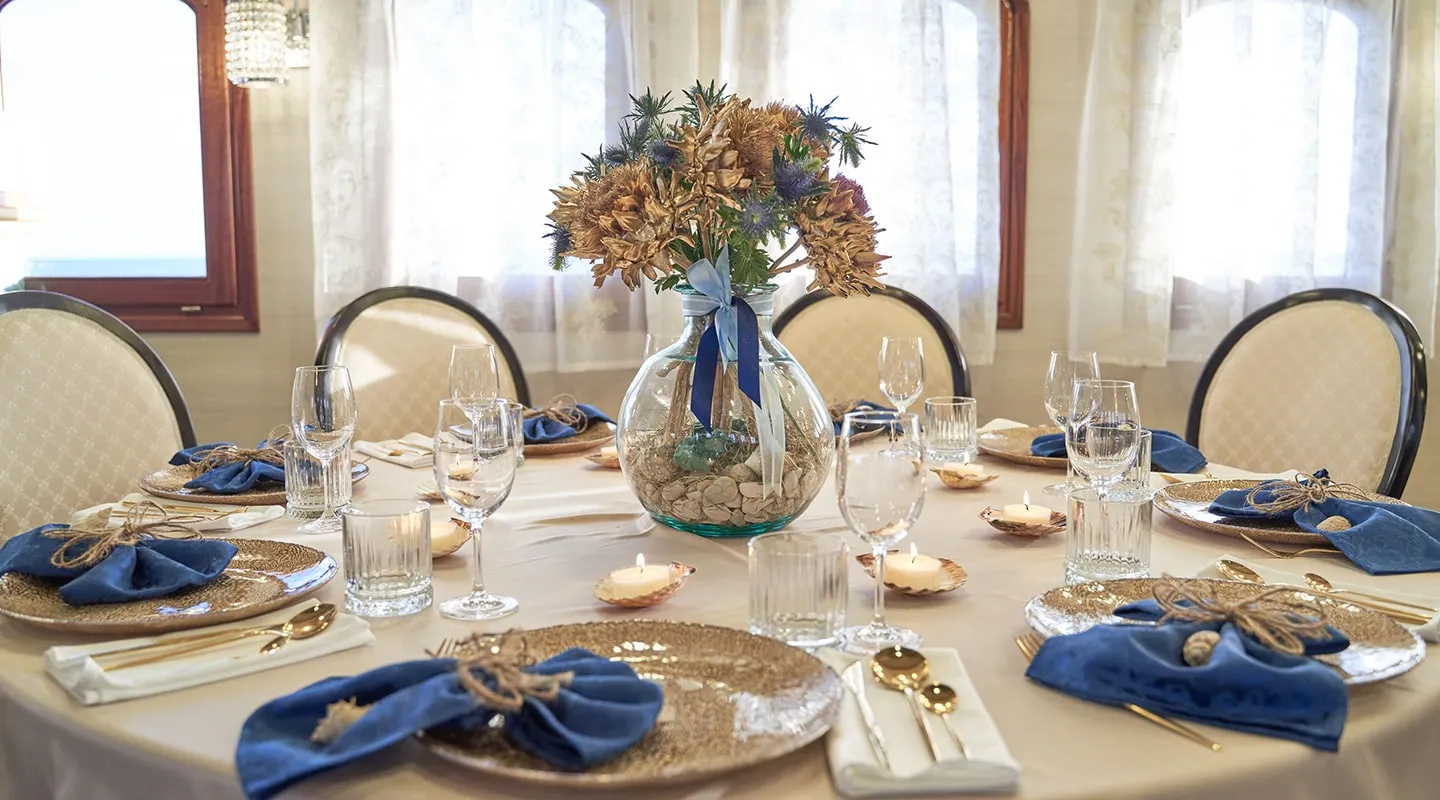 CASABLANCA Table decoration