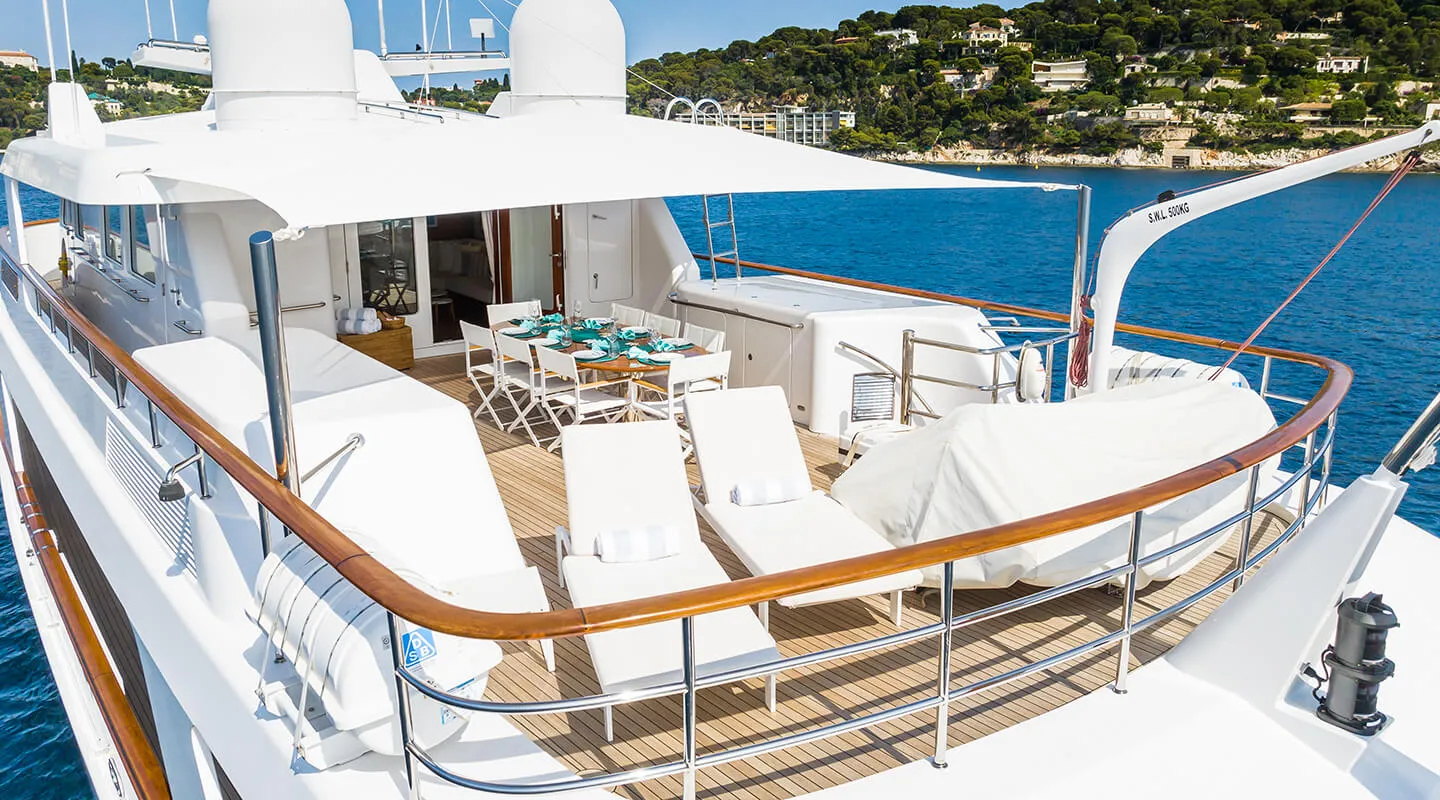 CORNELIA Sun deck
