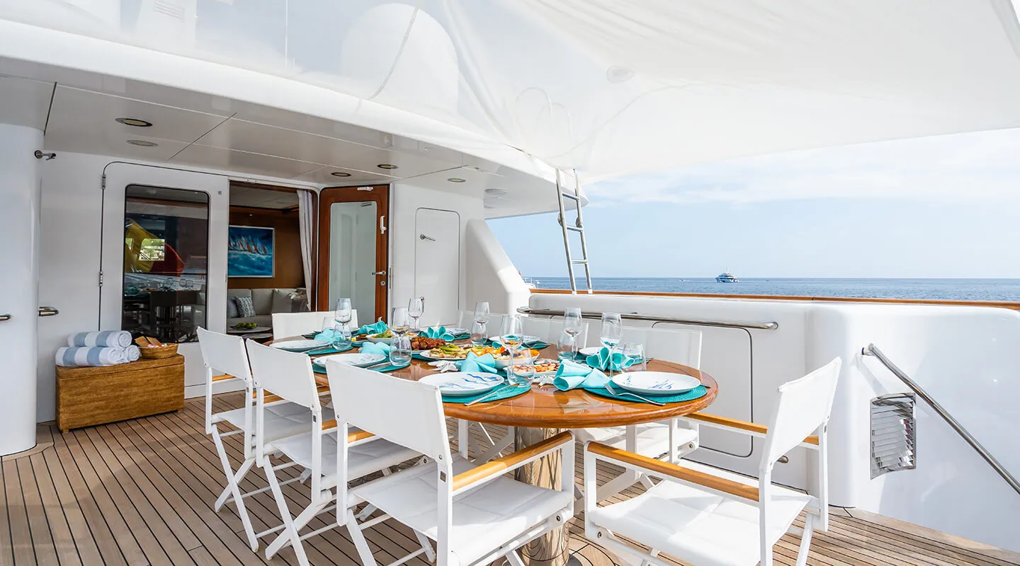 CORNELIA Sun deck