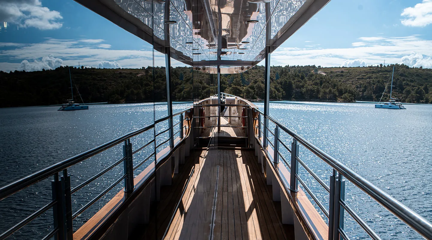 CRISTAL Side deck