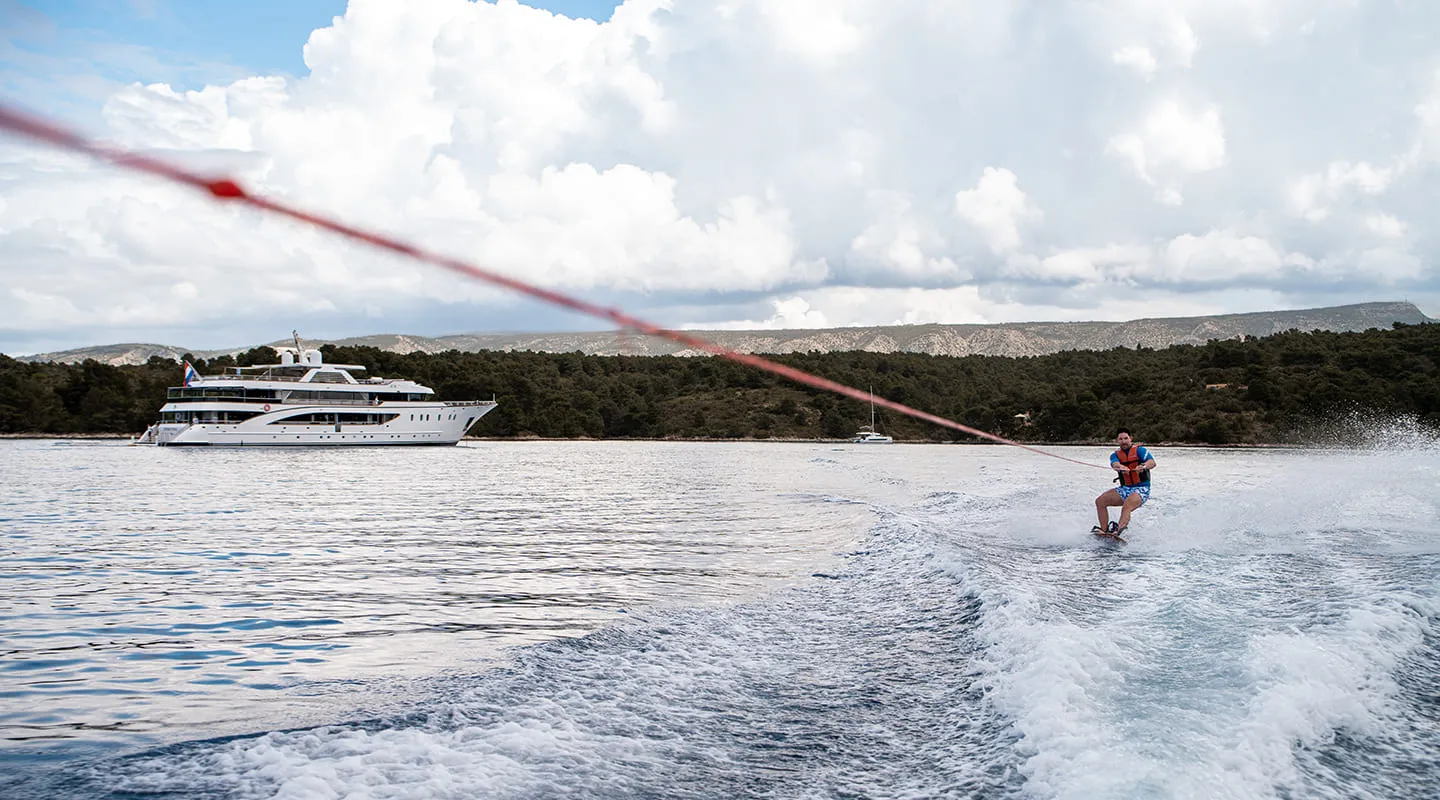 CRISTAL Watersports