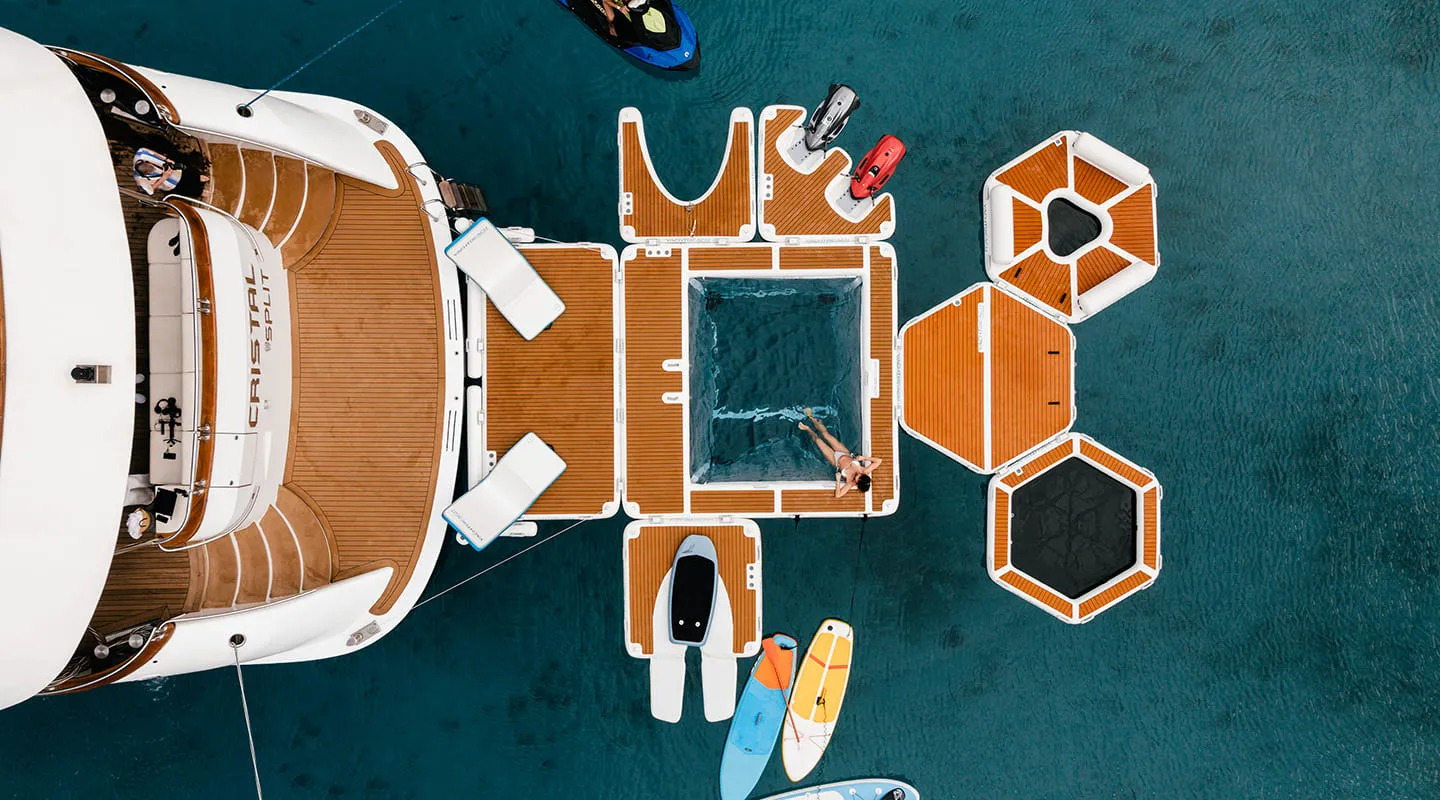 CRISTAL Watersports