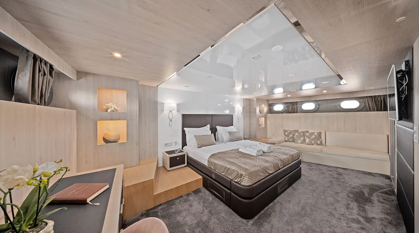 DALMATINO VIP cabin