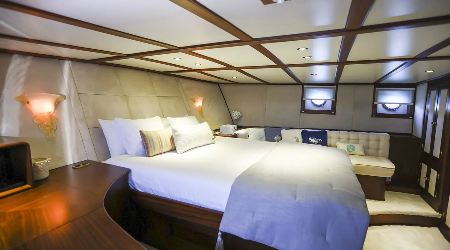 GAZELLA Master cabin