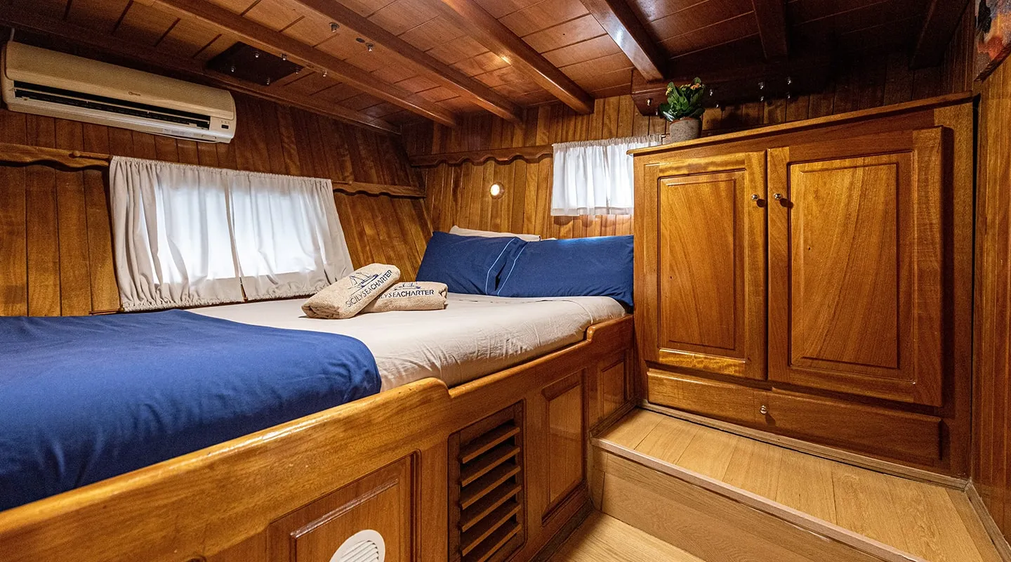 HANDE CAPO GALERA Double cabin