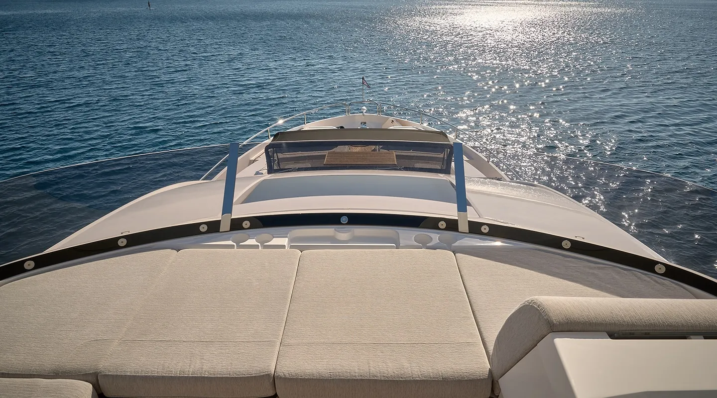 HIDEAWAY Flybridge