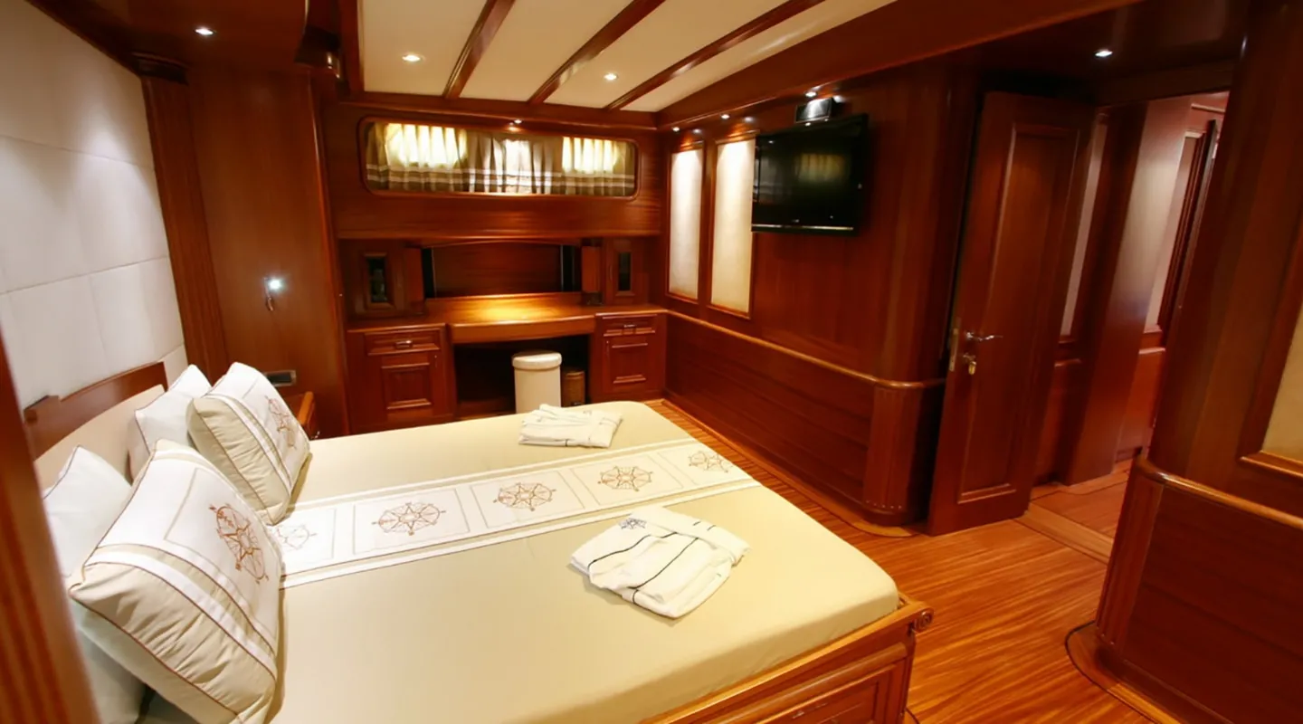 KAYA GUNERI 5 Double cabin