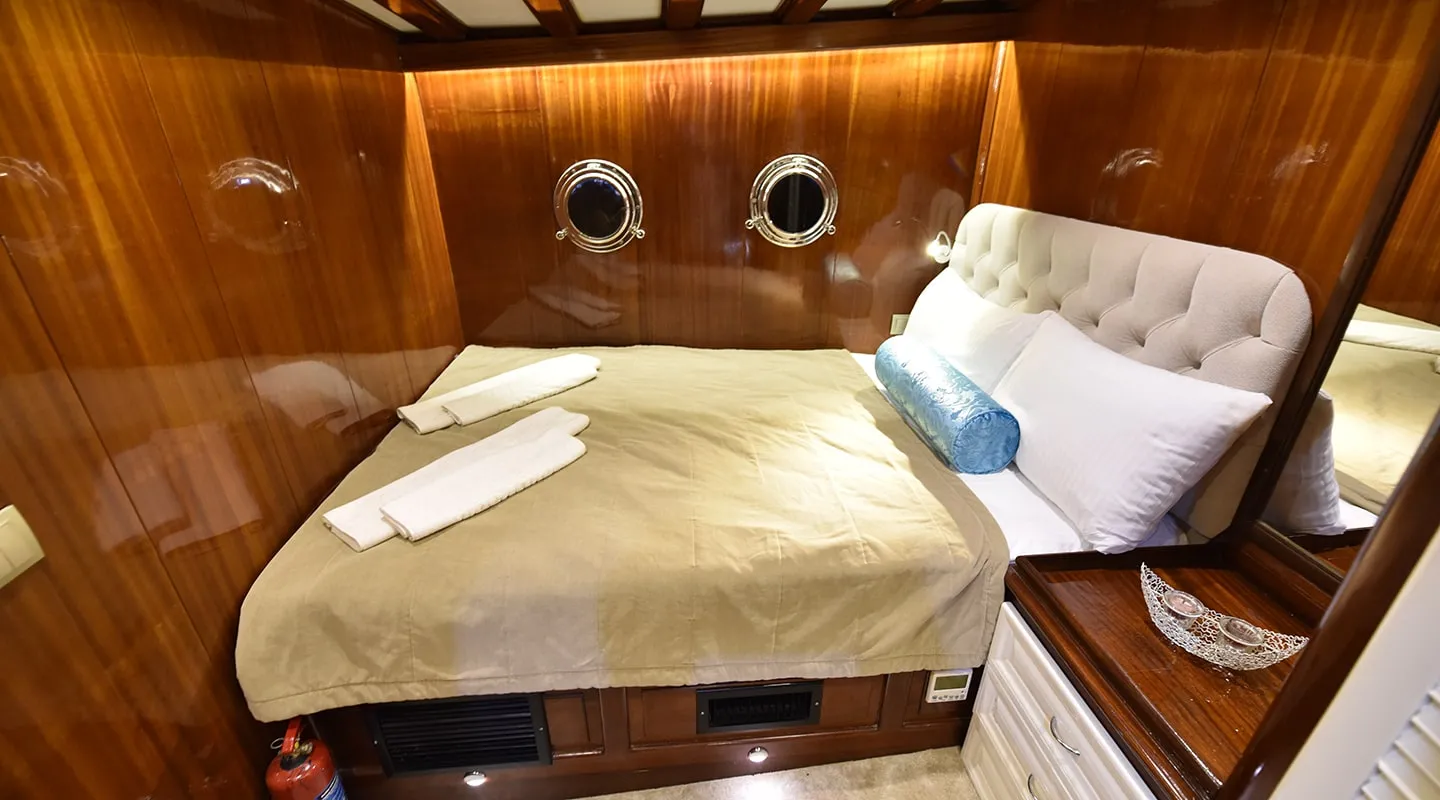 KAYHAN 11 Double cabin