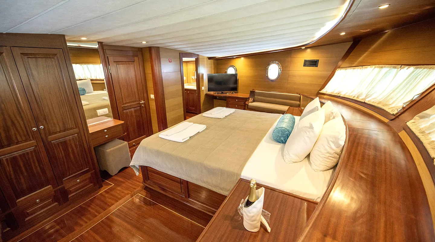 KAYHAN 4 Master cabin