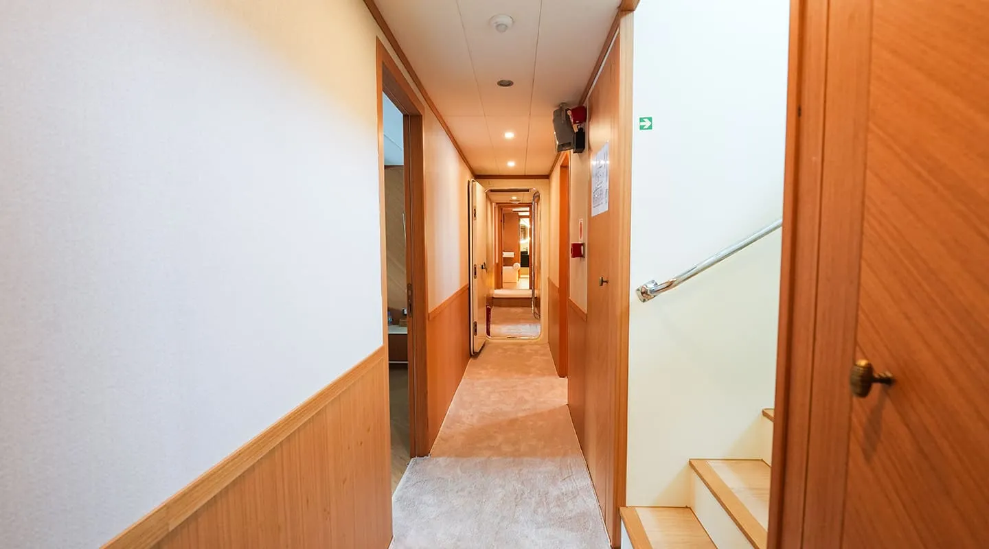 KING OF THE SEA Hallway