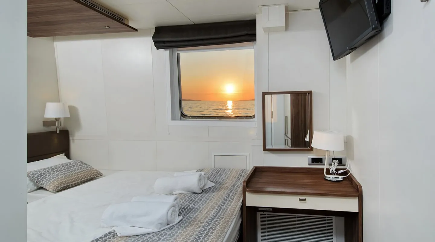 KLARA Double cabin