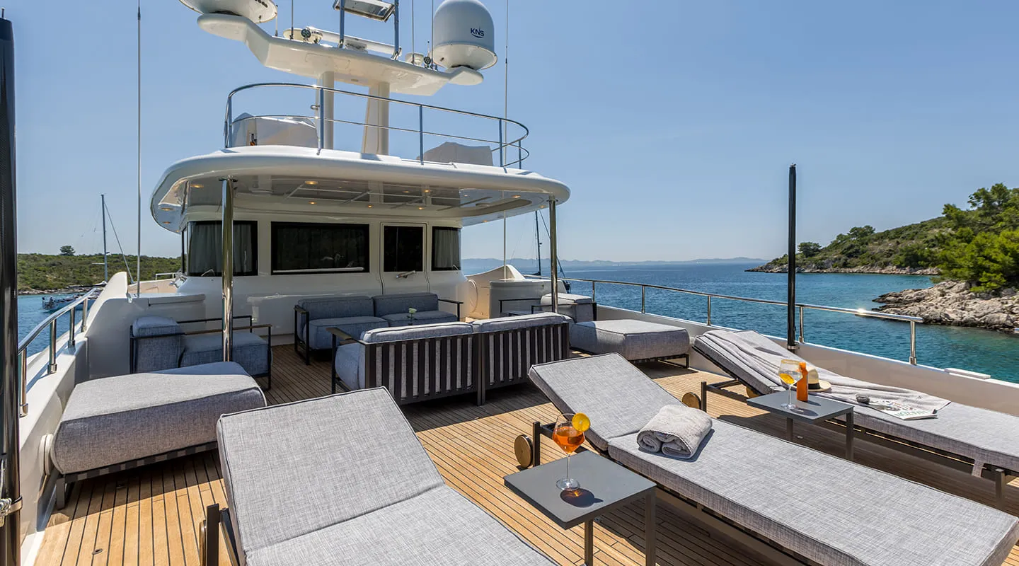 KLOBUK Sundeck