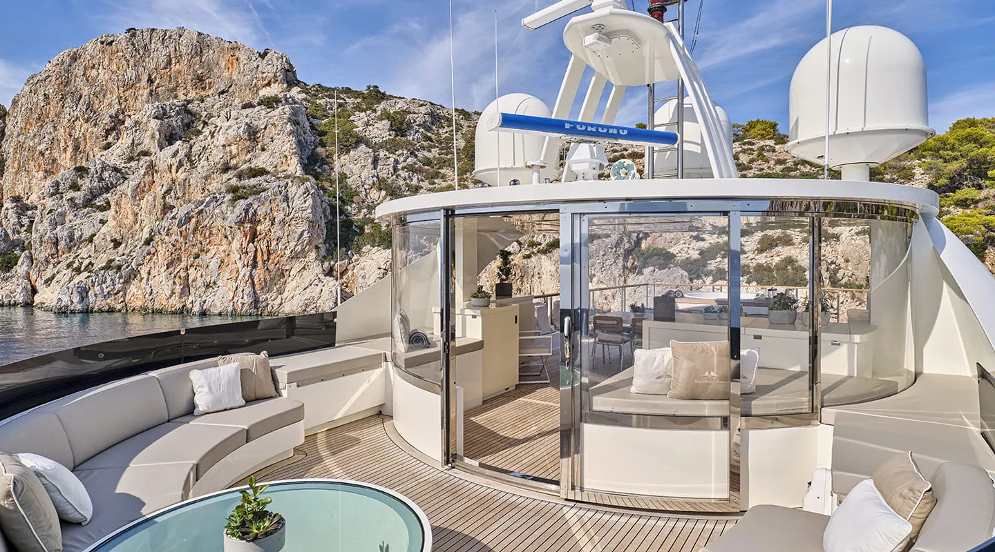 LA PELLEGRINA Sun deck