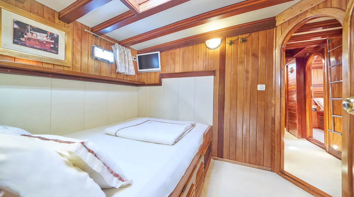 LIBRA Double cabin