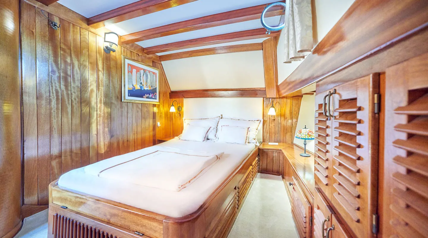 LIBRA Master cabin